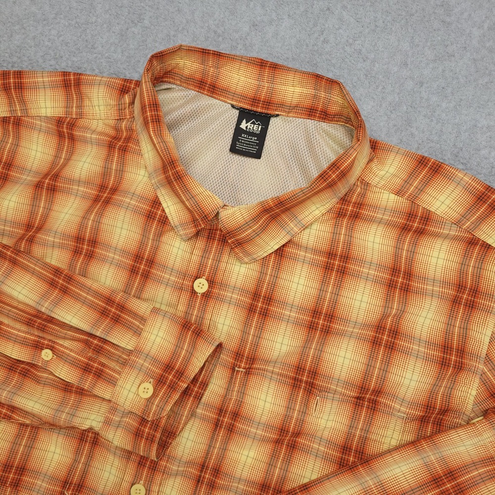 REI Co-op‎ Button Front Shirt Men's XXL Orange plaid Vented Nylon Hiking Wear